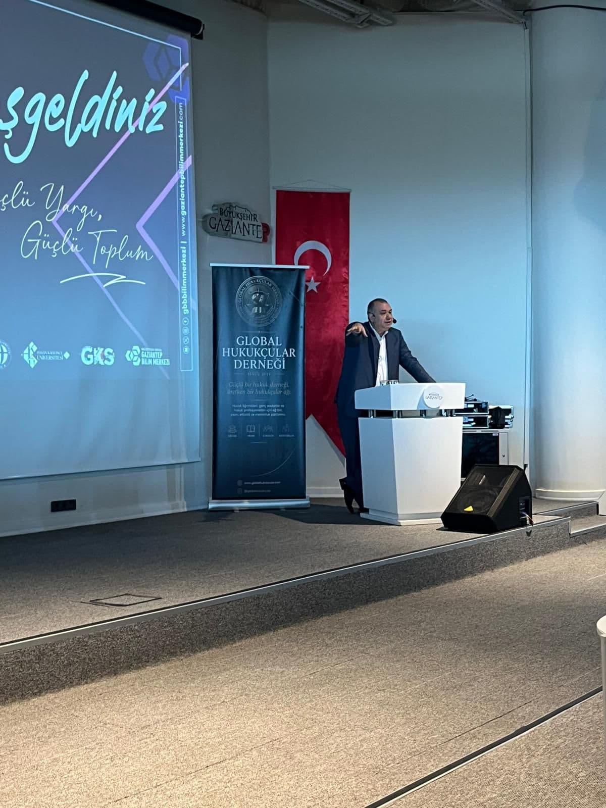 YARGI SEMPOZYUMU İKİNCİ OTURUM: HUKUK DEVLETİ